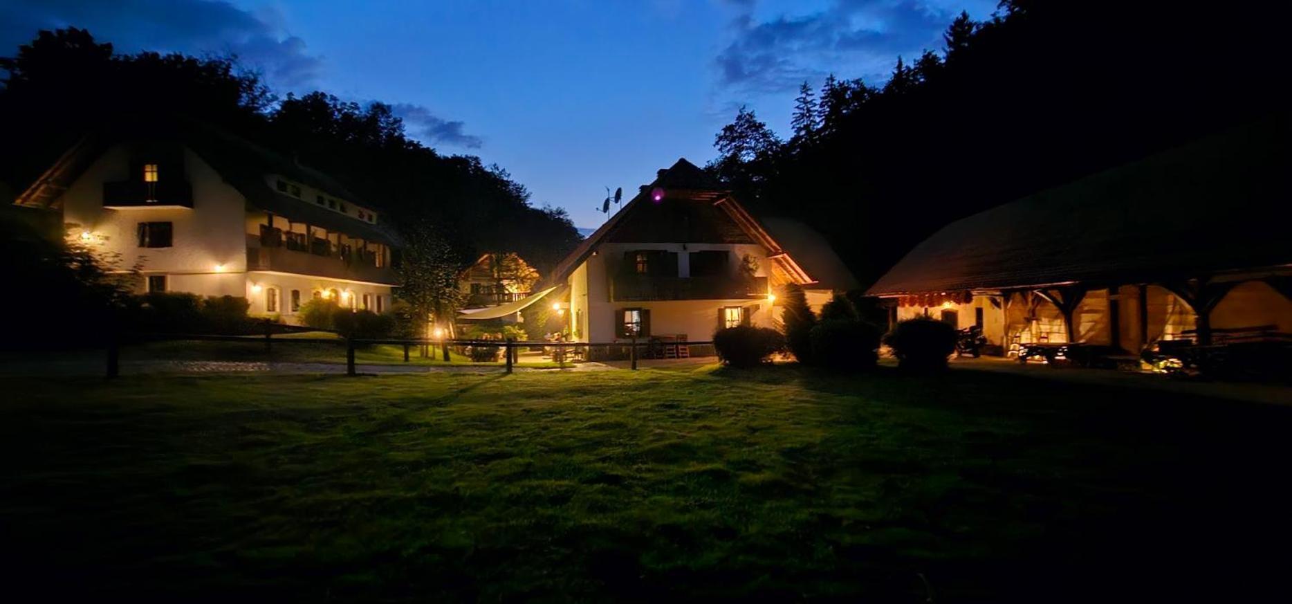 Domacija Seruga Countryside Hotel Novo Mesto Exterior photo