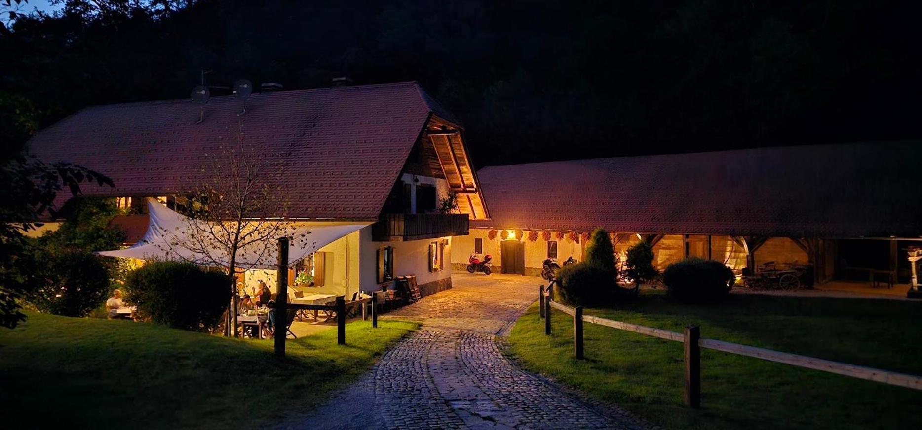 Domacija Seruga Countryside Hotel Novo Mesto Exterior photo