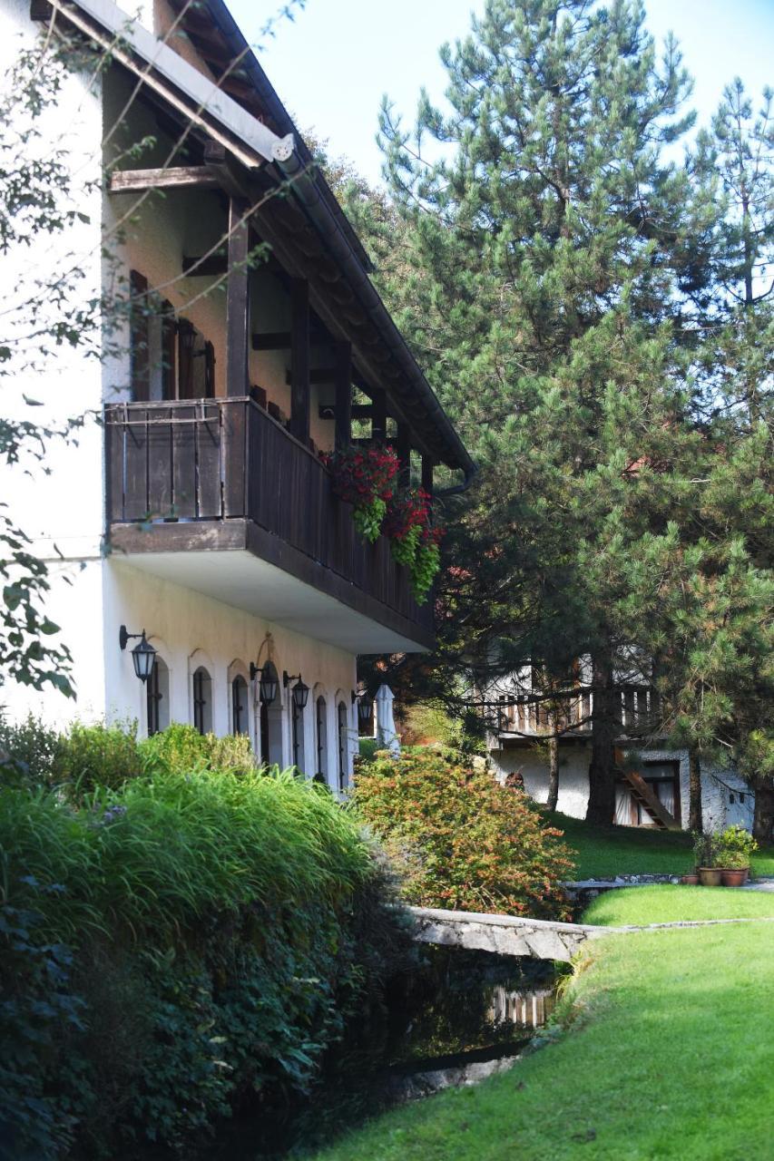 Domacija Seruga Countryside Hotel Novo Mesto Exterior photo